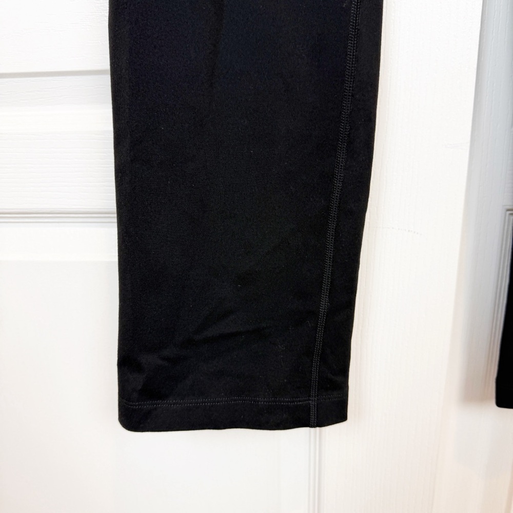 Lululemon Straight-Up Pant Black Full-On Luon Size 8 - Picture 4 of 6